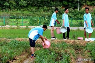 王岚嵚晒接受治疗的视频：积极康复 早日回到球场